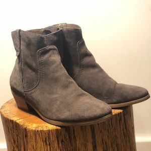 Bass Grey Suede Ankle Booties Women 8.5